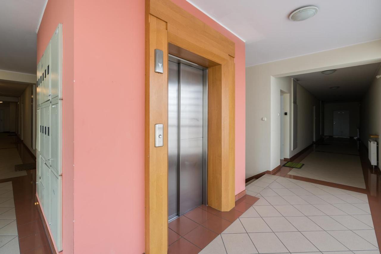 Sleepway Apartments -Boho Chic Poznan Ngoại thất bức ảnh