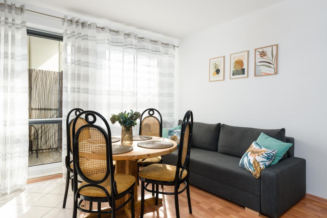 Sleepway Apartments -Boho Chic Poznan Ngoại thất bức ảnh